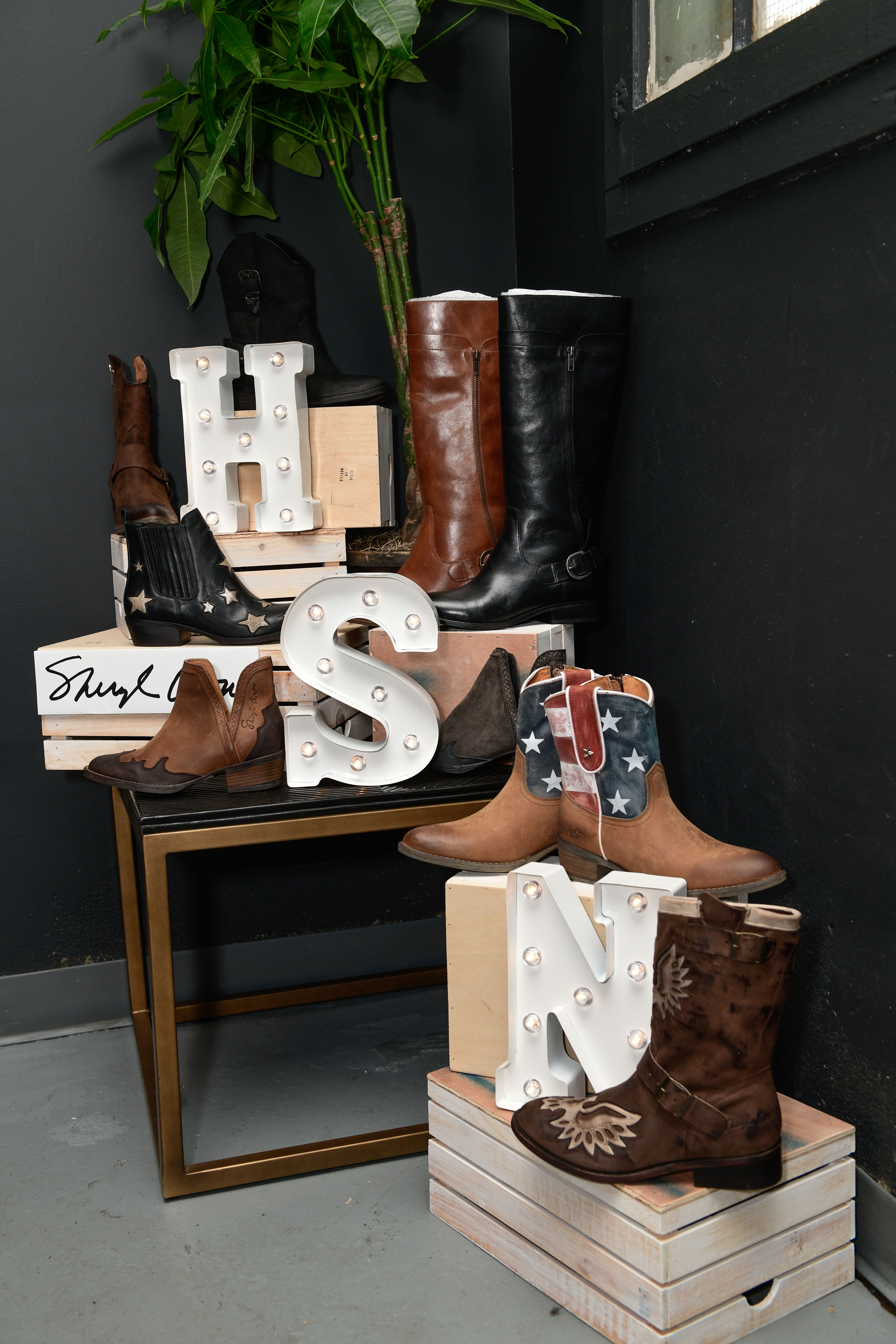 Sheryl Crow Presents Fall Collections for HSN Photo Credit : Shahar Azran